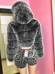 *Pre-Order 12-15 days then ship*
Chic Faux Fur Jacket with Hood – Grey Striped Design