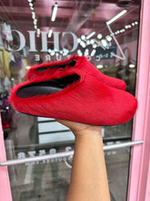 Fuzzy Slipper Slides- Red
