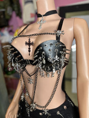 (Pre-Order 10-15 days then ship)
Gothic Spike & Cross Embellished Leather Harness Top- Black