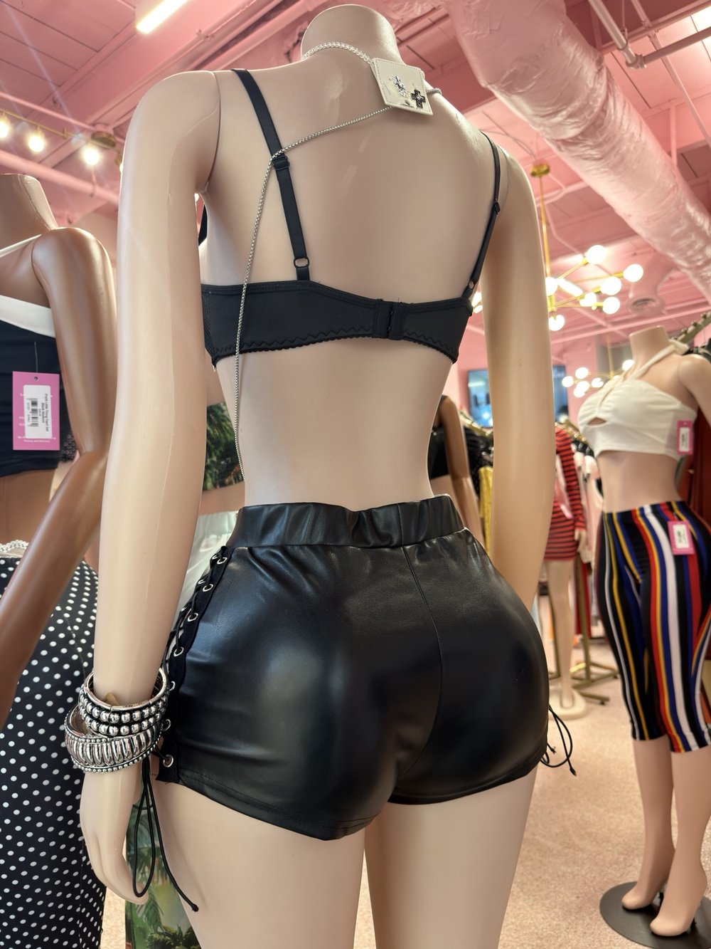 Laced In Trouble Shorts – Black