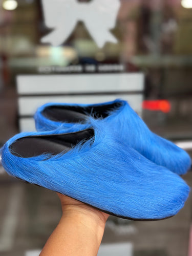 Fuzzy Slipper Slides- Blue