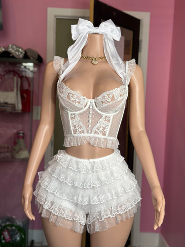 I’m All That Ruffle Lace Shorts Set- White