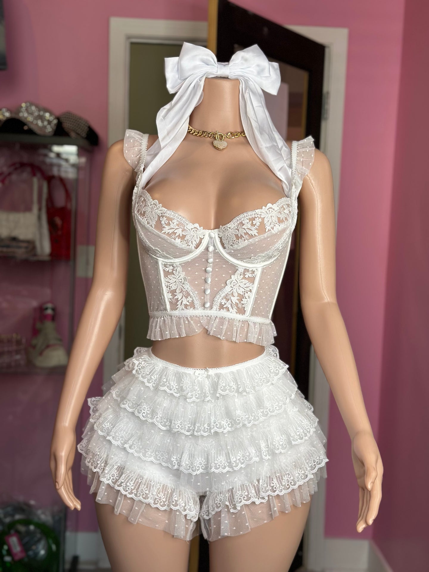 I’m All That Ruffle Lace Shorts Set- White