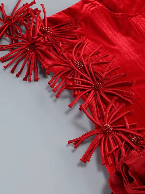 *Pre-Order 10-15 business days then ship* Meet Me At The Party Floral Effect Velvet Mini Dress – Red & Black Options