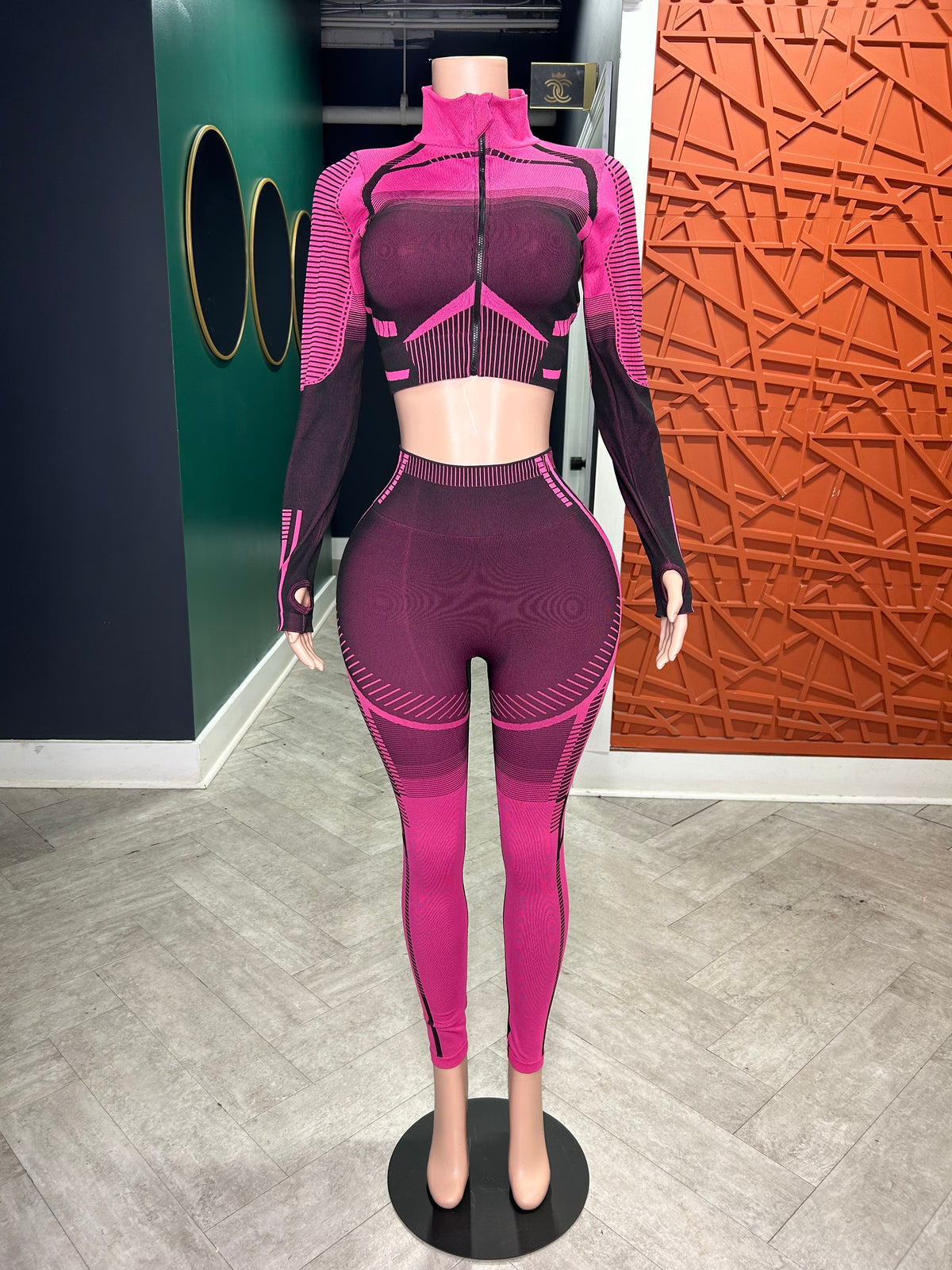 Two-Tone Crop Jacket & Legging Set - Black/Pink