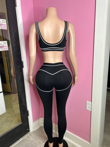 (Pre-Order 8 business Days) 
Alo Double Stripe Legging Set- Black-Call For Pics