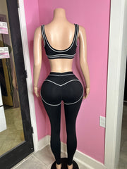 (Pre-Order 8 business Days) 
Alos Double Stripe Legging Set- Black-Call For Pics