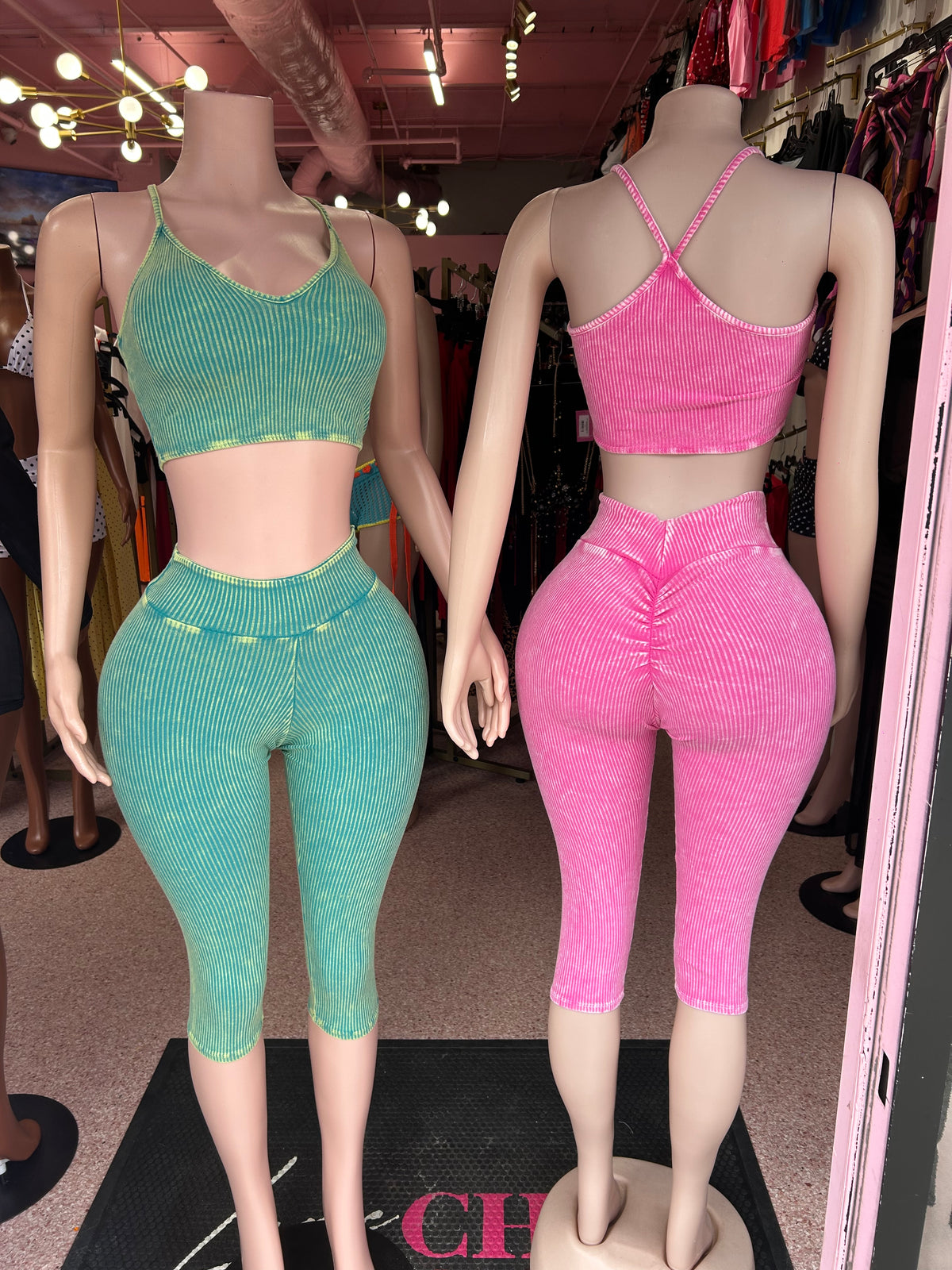 Everyday Pressure Capri Set