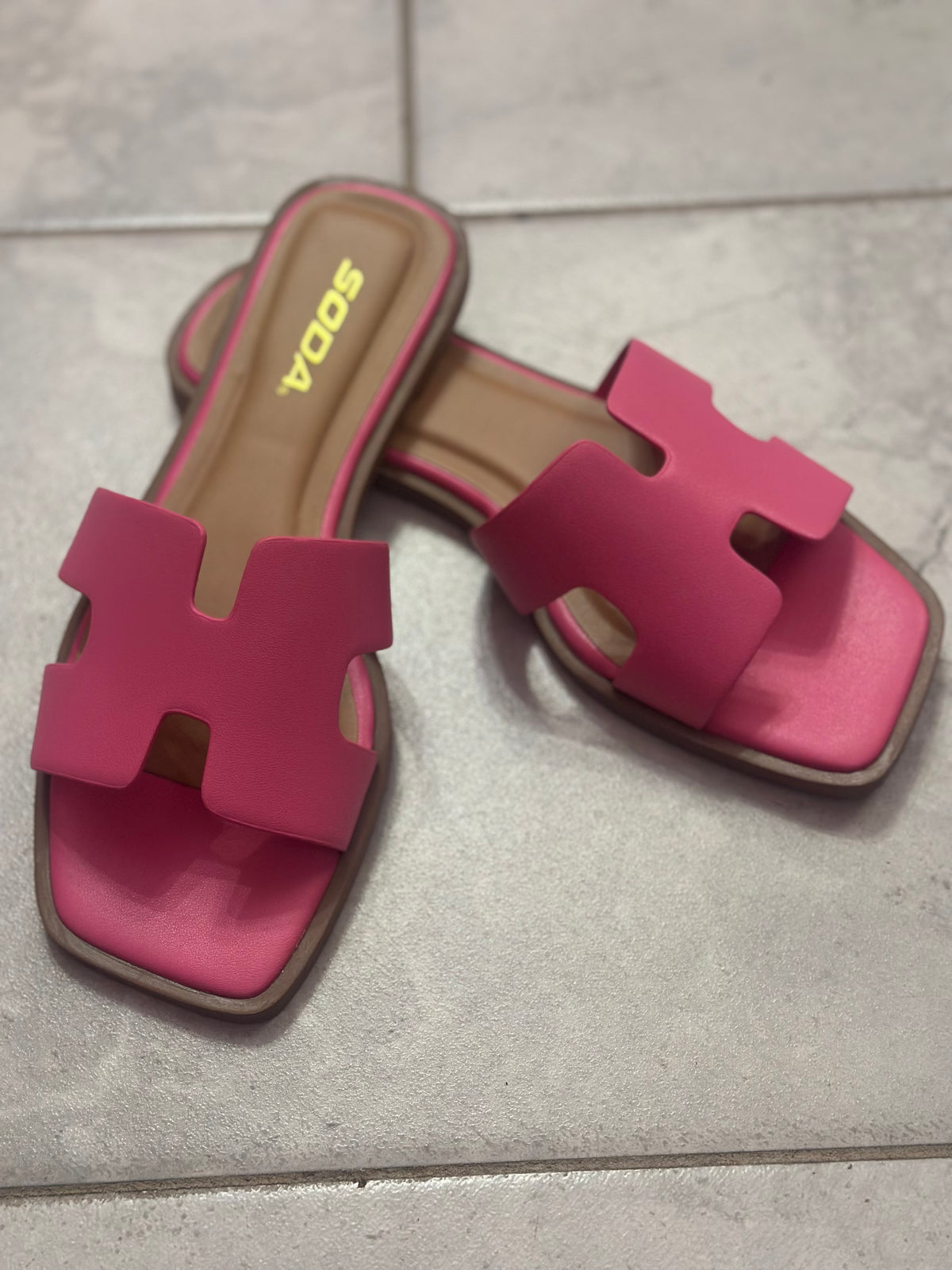 Herms Slide- Pink