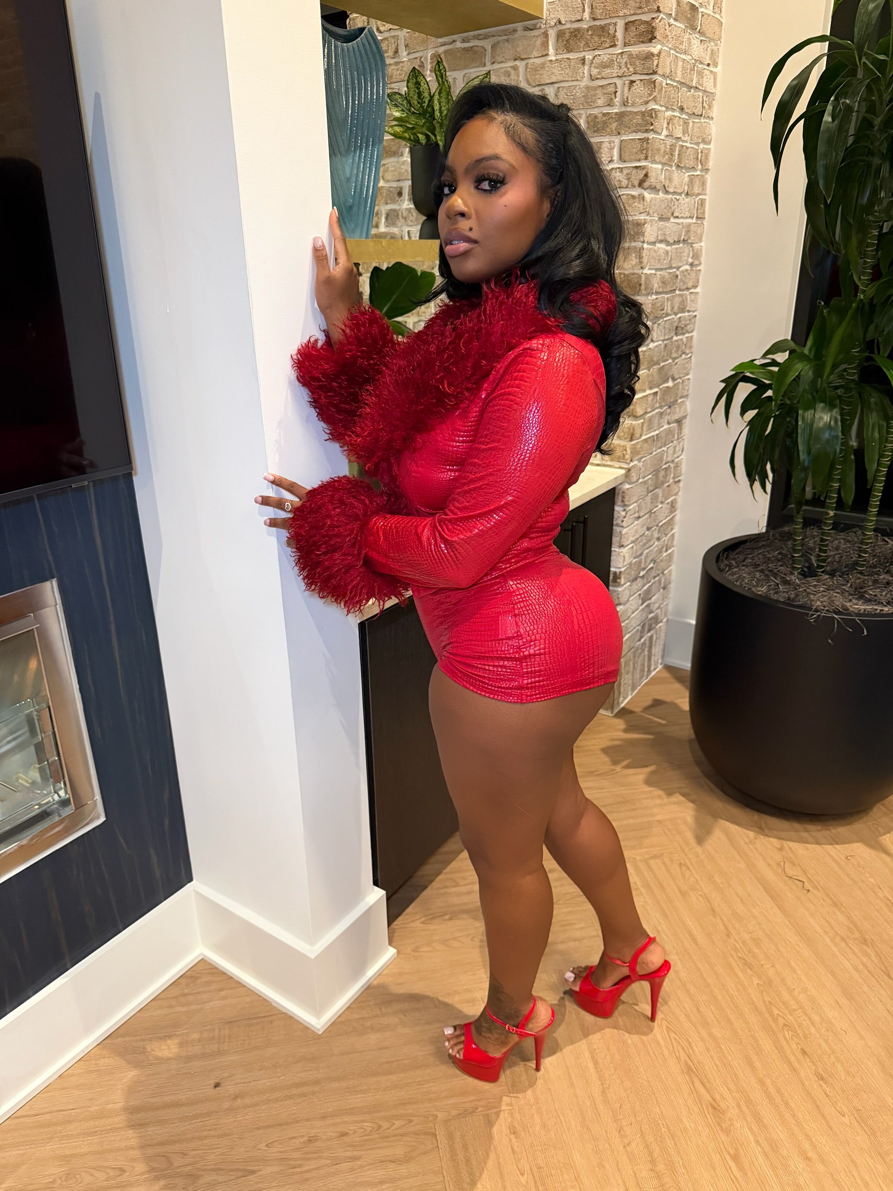 Private Jet Pressure Fur Set- Red