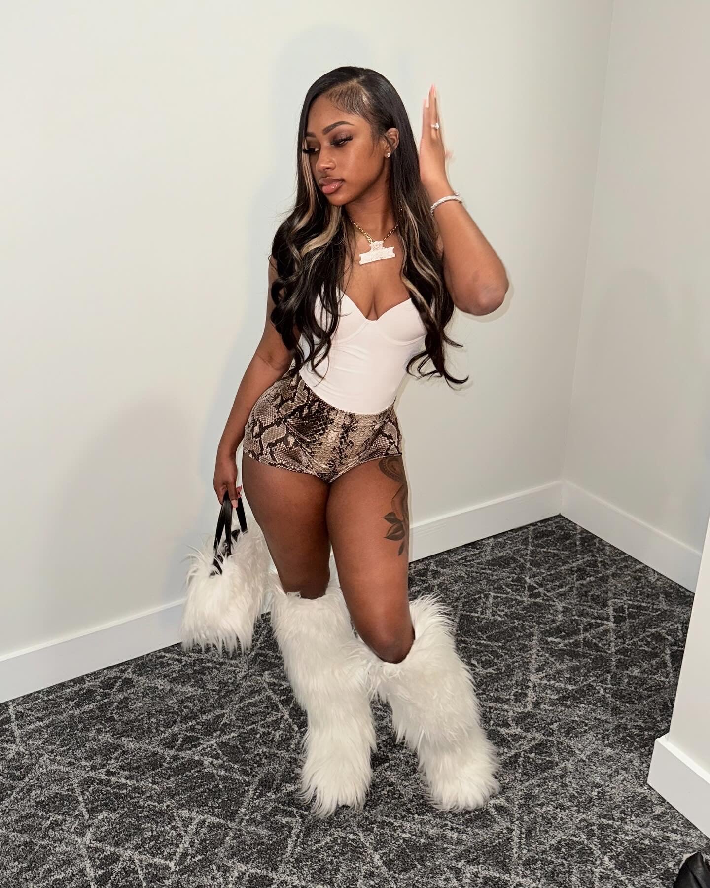 Chic Faux Fur Knee-High Boot & Handbag Set- White