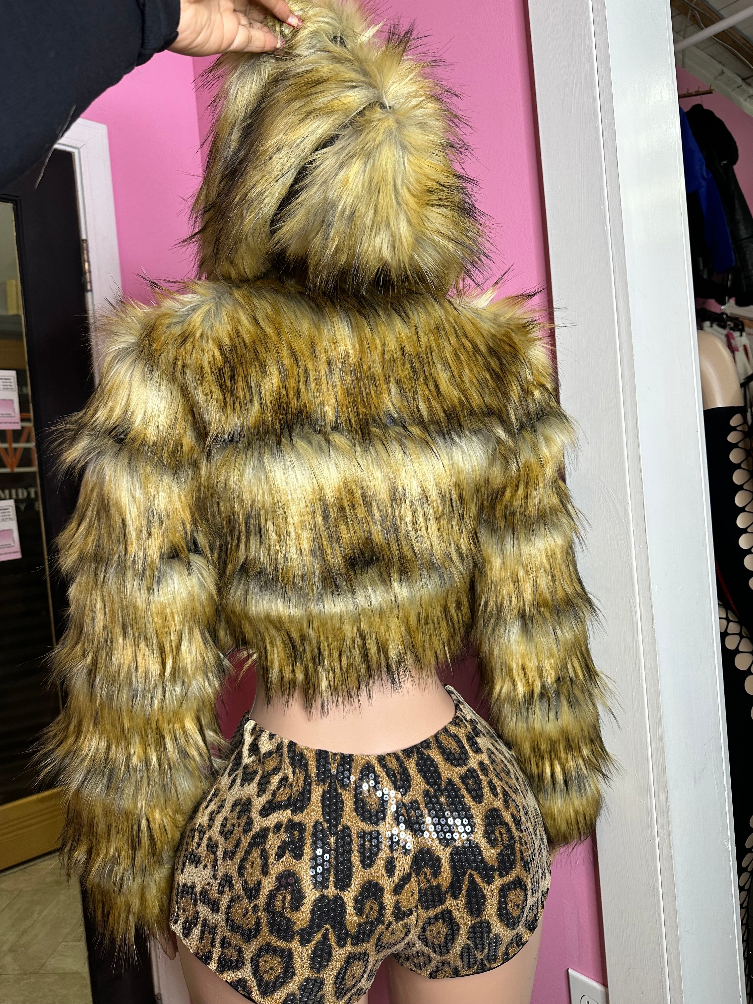 *Pre-Order 12-15 days then ship* 
Foxxy Lady Faux Fur Jacket with Hood –  Tan Mix