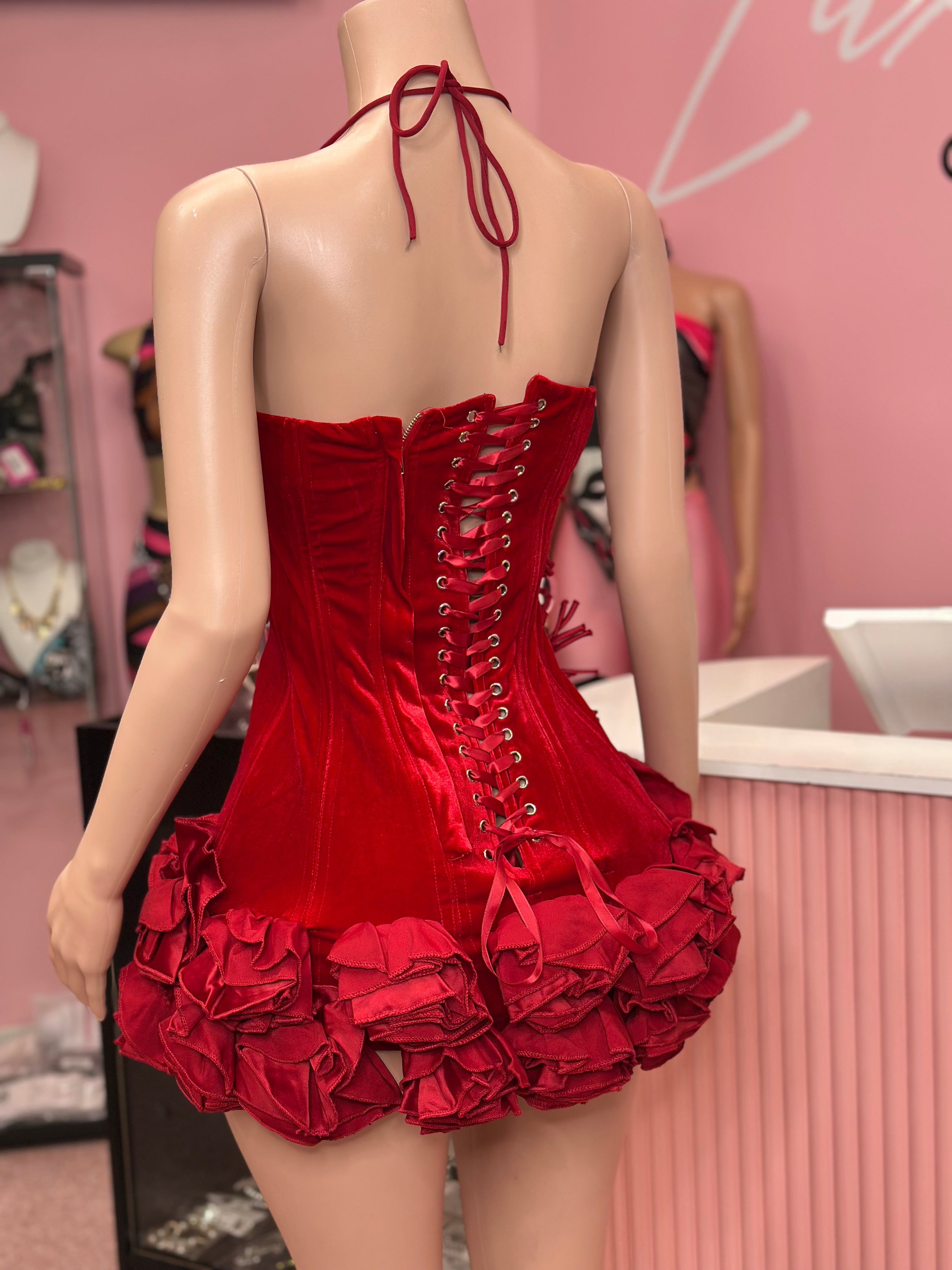 *Pre-Order 10-15 business days then ship* Meet Me At The Party Floral Effect Velvet Mini Dress – Red & Black Options