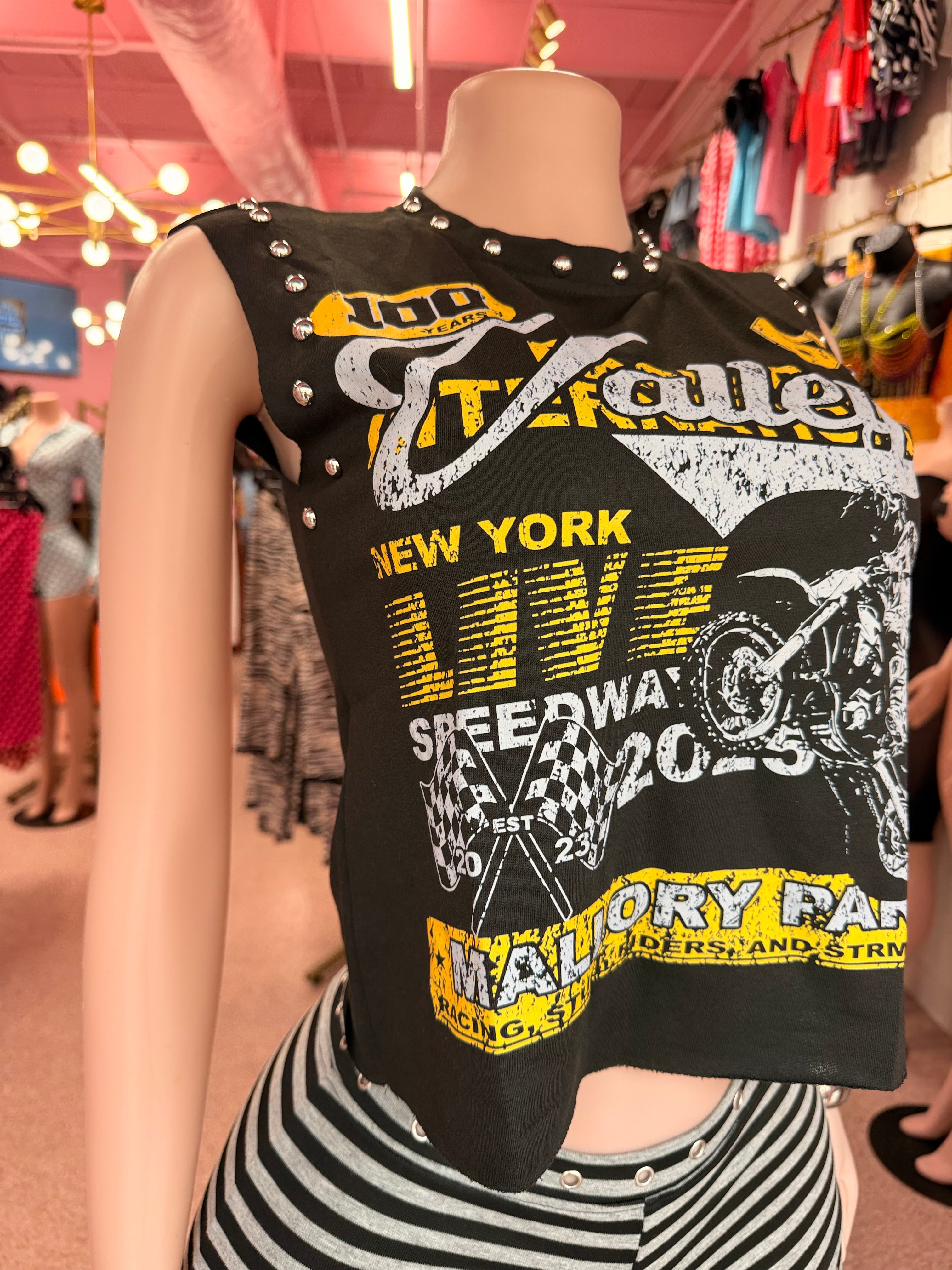 Victory Lap Graphic Top- Black