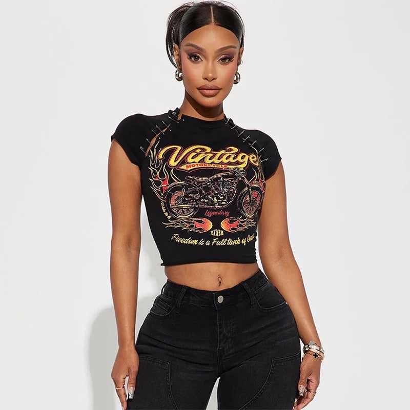 Lengendary Vintage Crop Top- Black