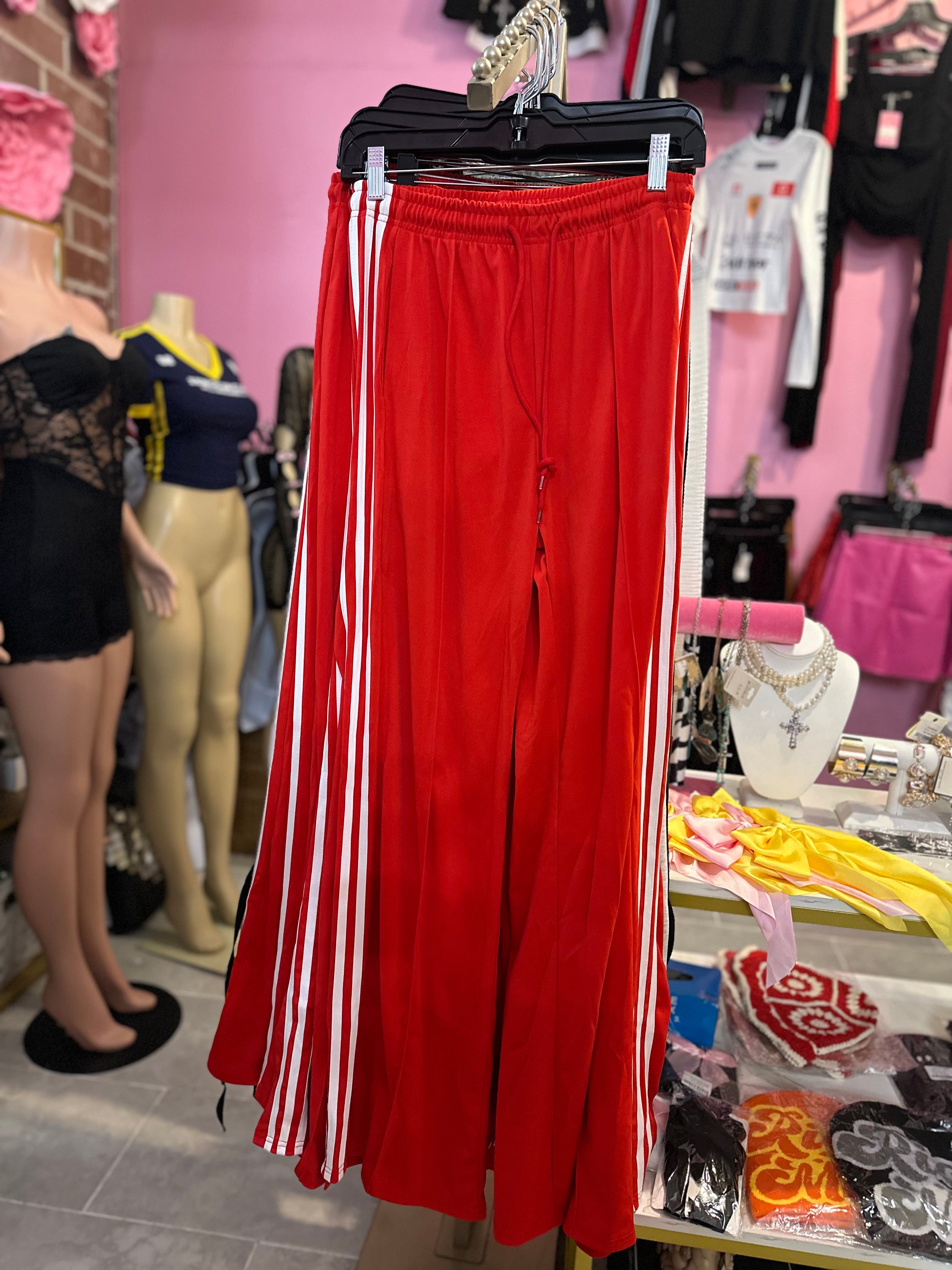 Open Me Up Sweat Pants- Red