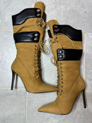 Chic Two-Tone Pointed-Toe Stiletto Boots