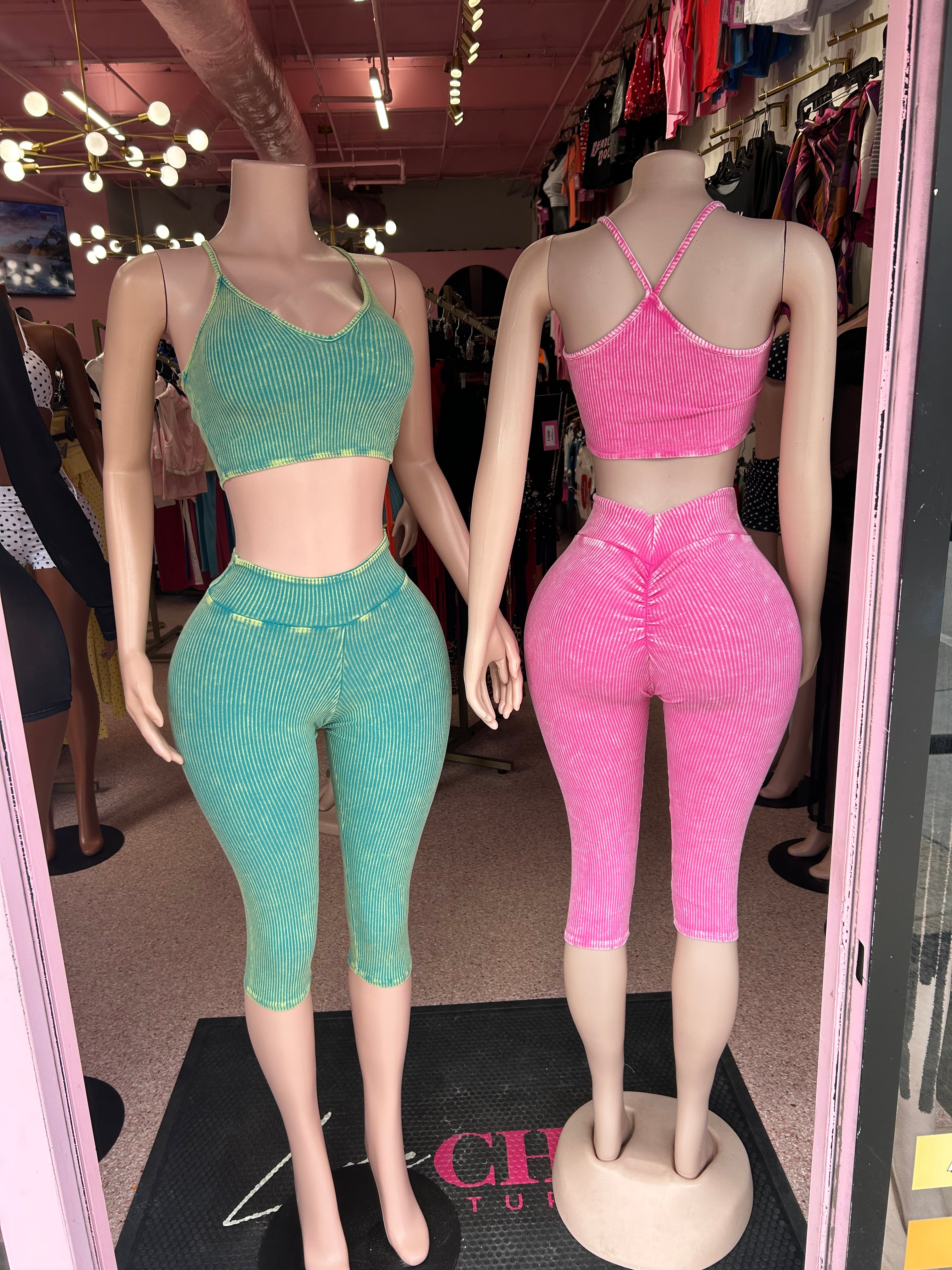 Everyday Pressure Capri Set