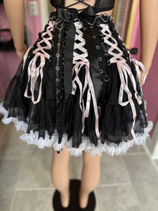 True To You Lace Skirt- Black/Pink