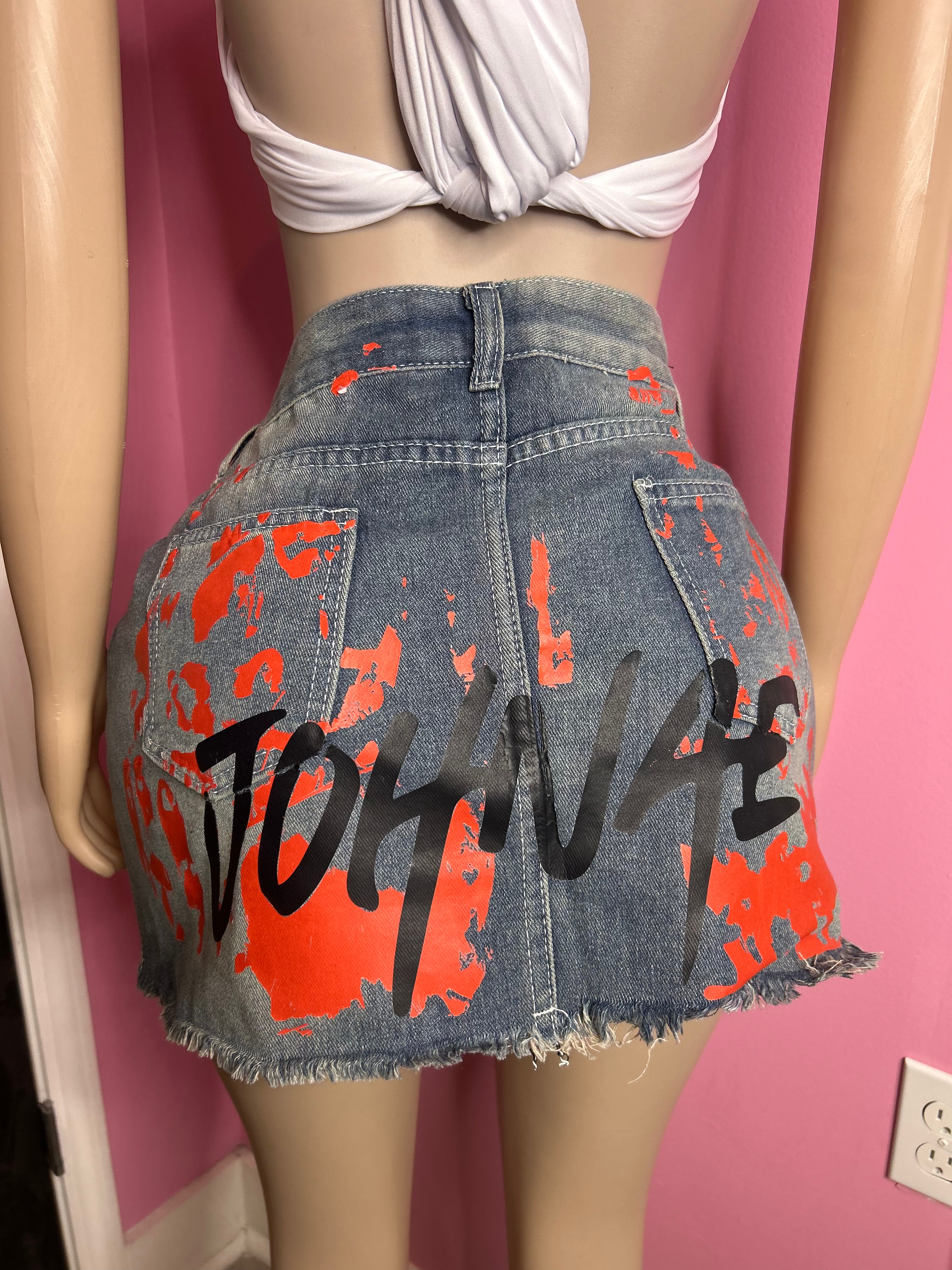 Amazing Kiss Graphic Denim Skirt