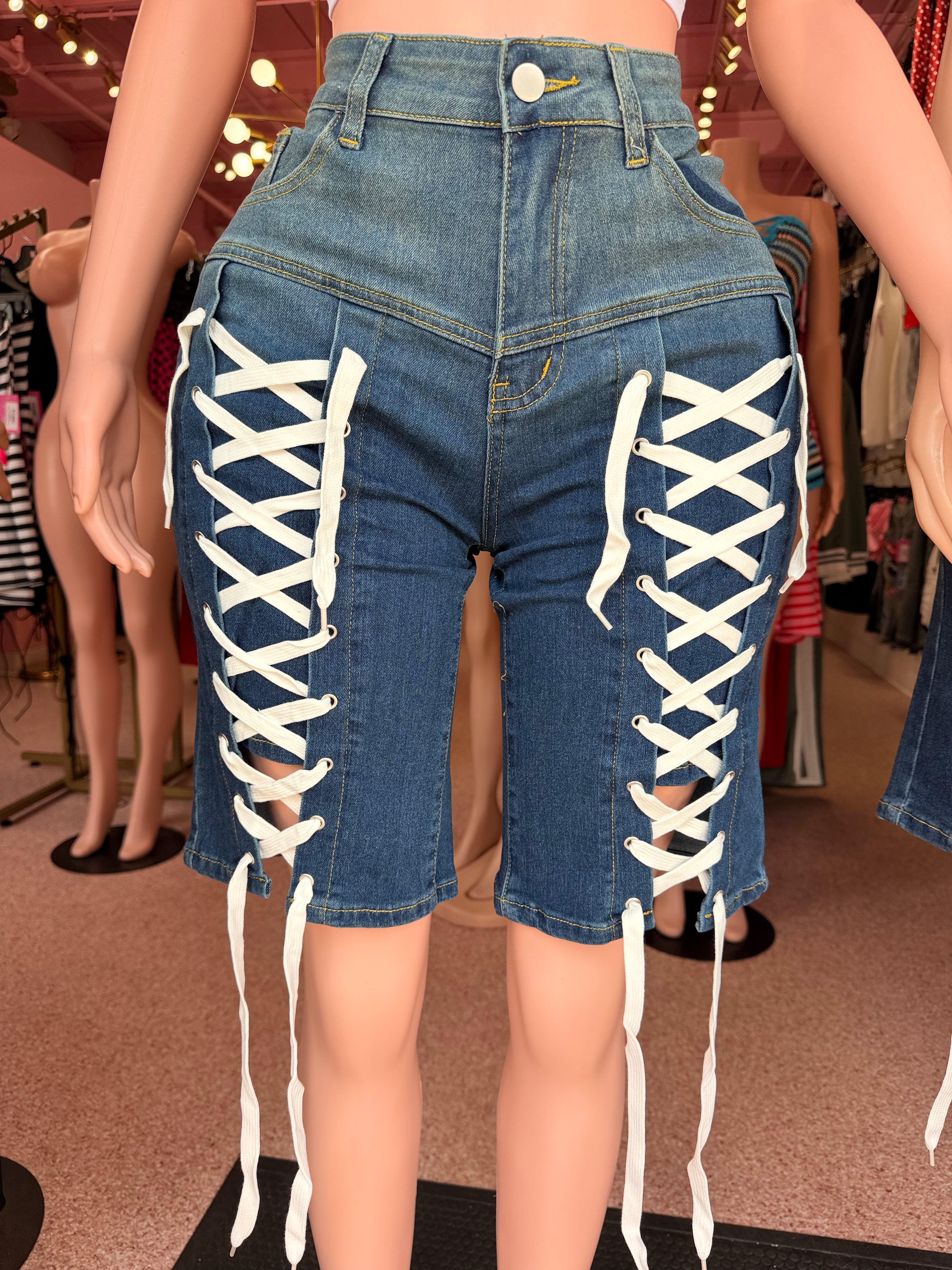 No Rules Lace-Up Jorts – Dark Wash