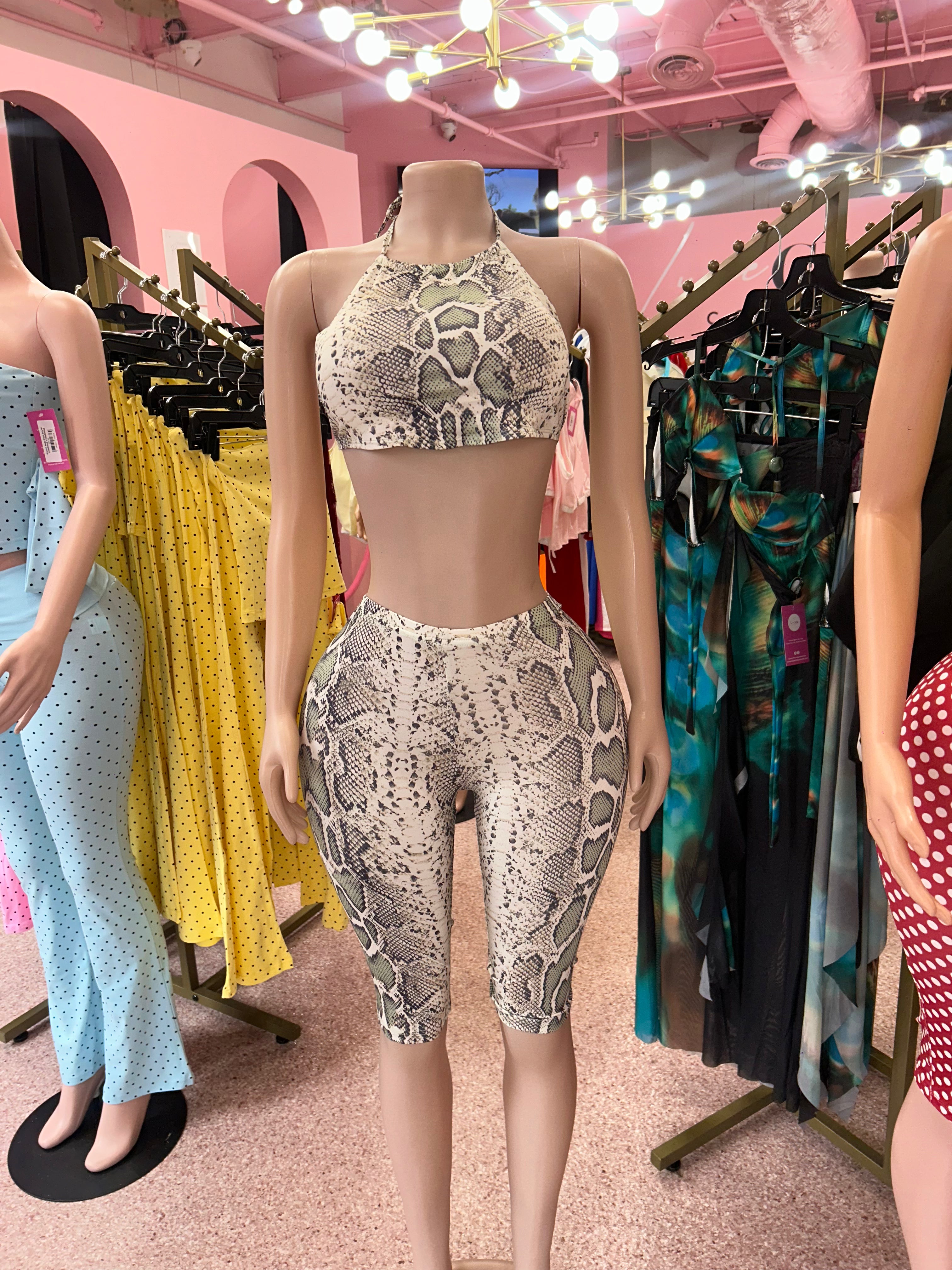 Venom Vision Halter Capri Set – Olive Python