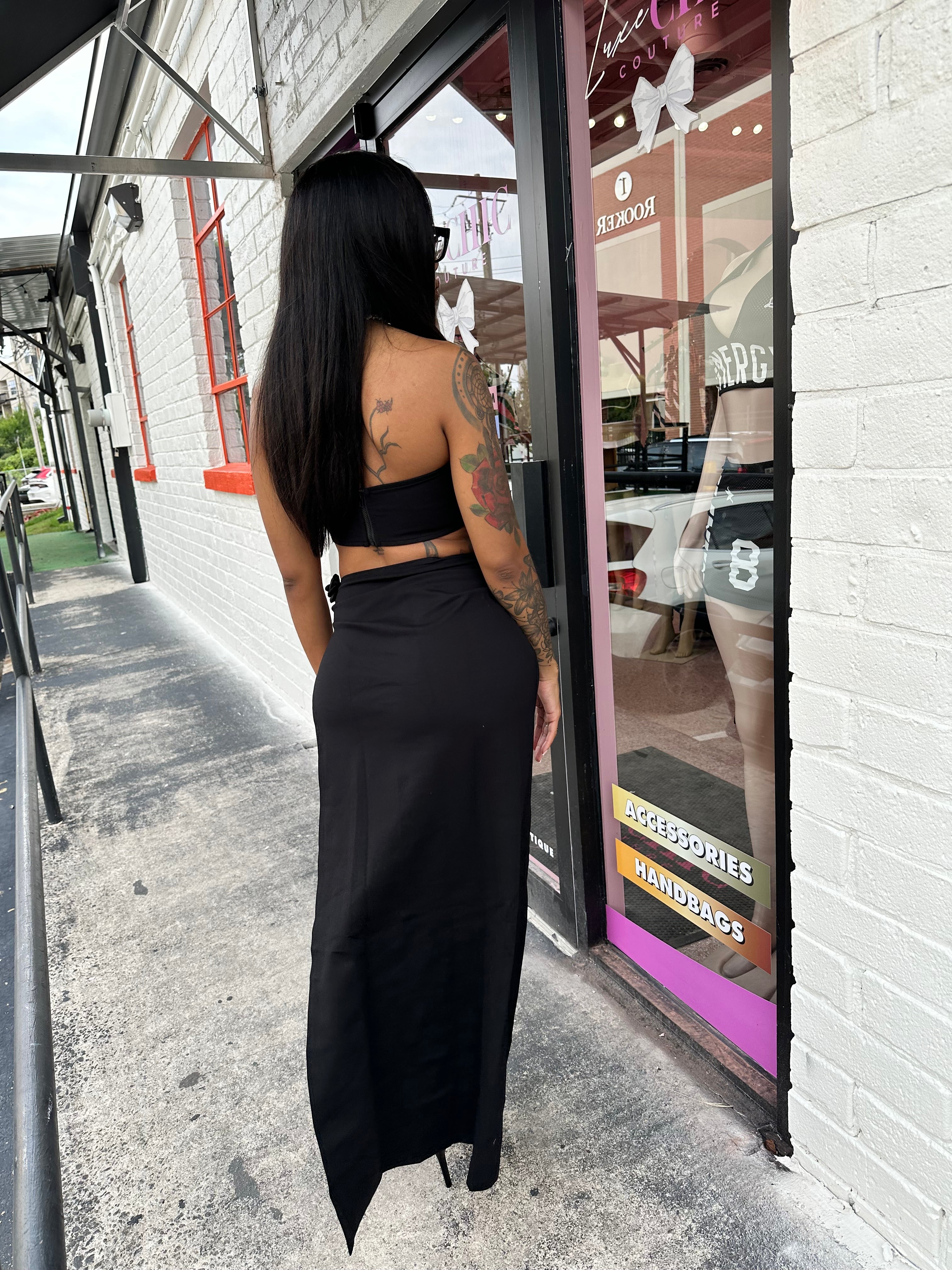 Amelia 3D Floral Embellished Crop Top & High-Waisted Side-Slit Maxi Skirt Set- Black