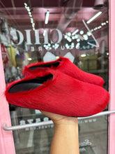 Fuzzy Slipper Slides- Red