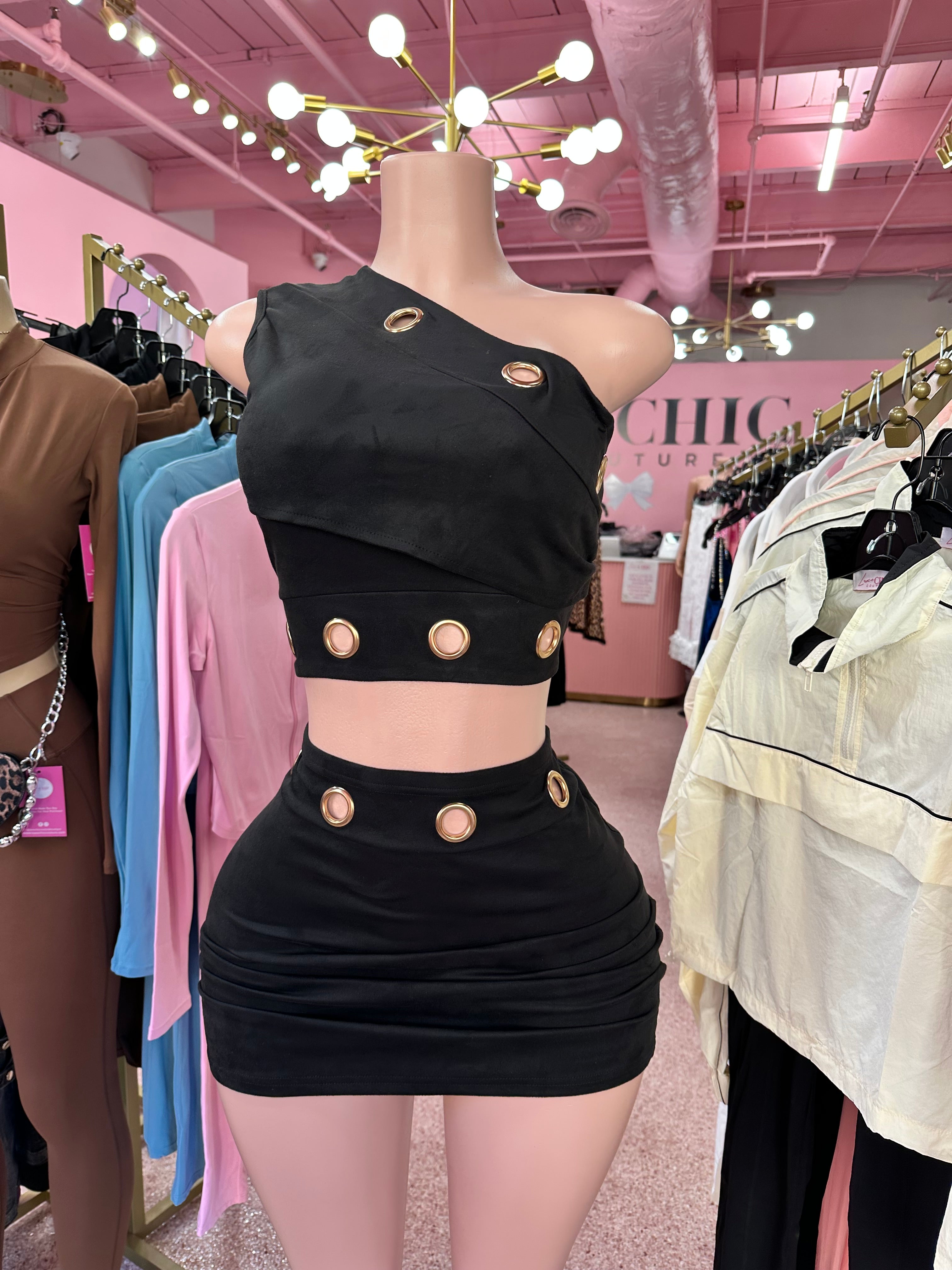 Stay Bold Grommet Velvet 2-Piece Set- Black