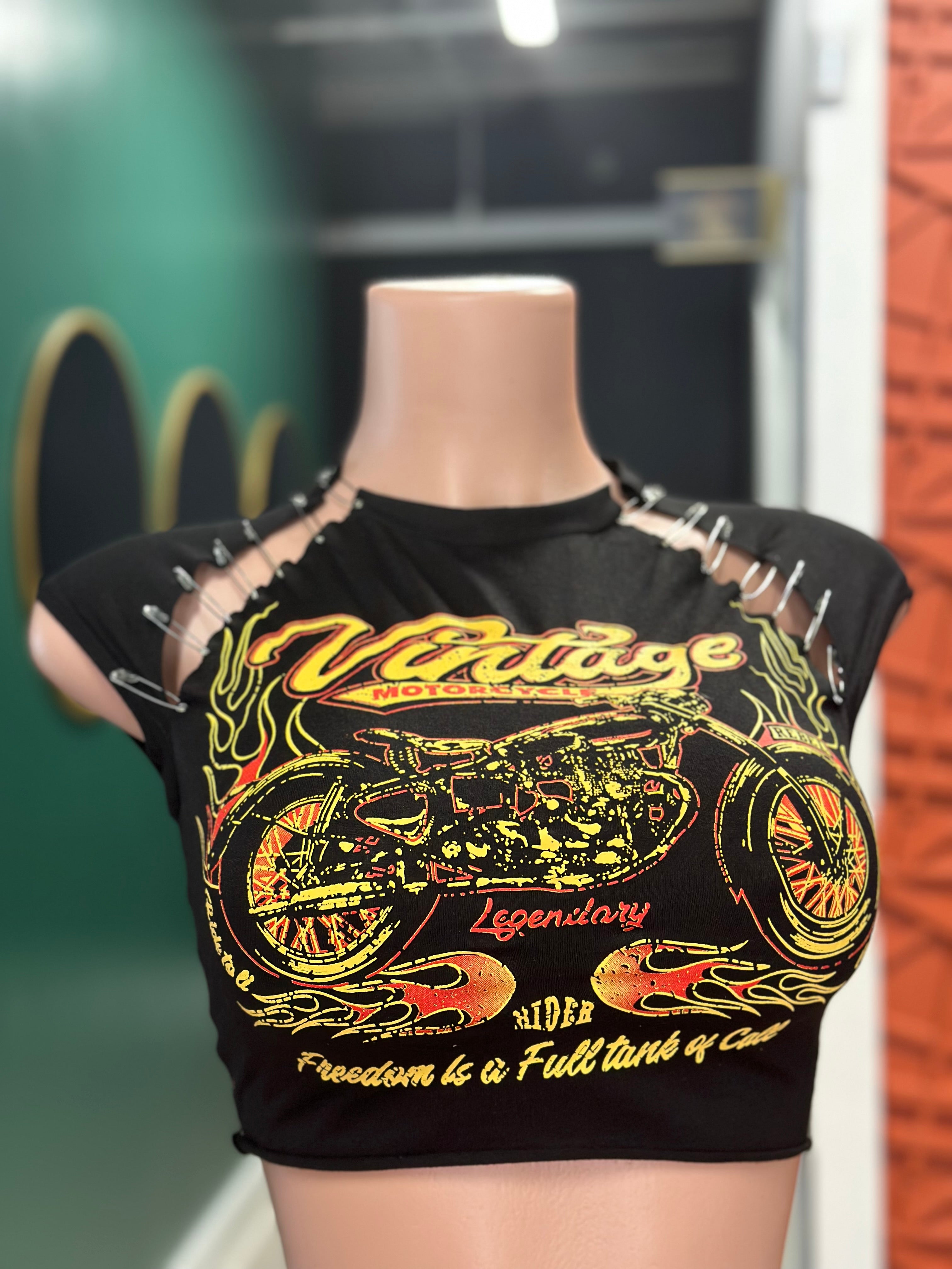 Lengendary Vintage Crop Top- Black