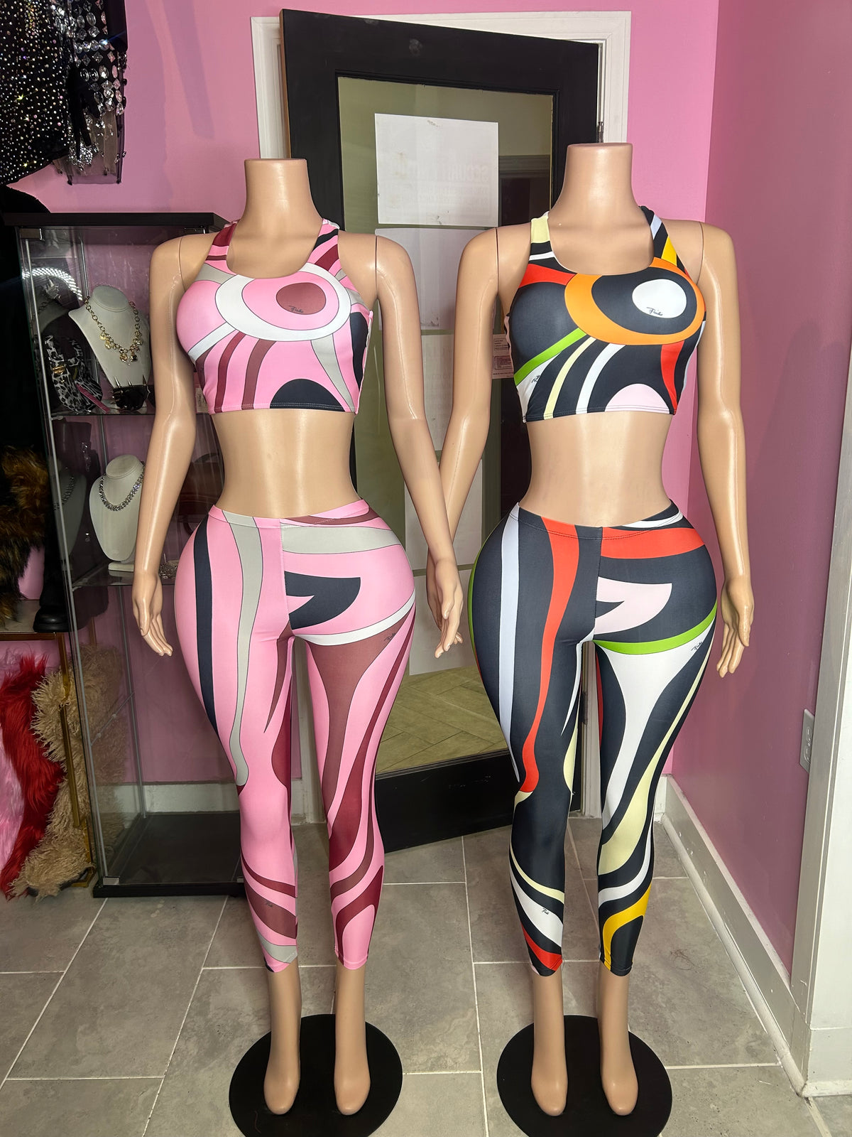 (Pre-Order 8 business Days) 
P Inspired Wear Legging Set- Various Colors