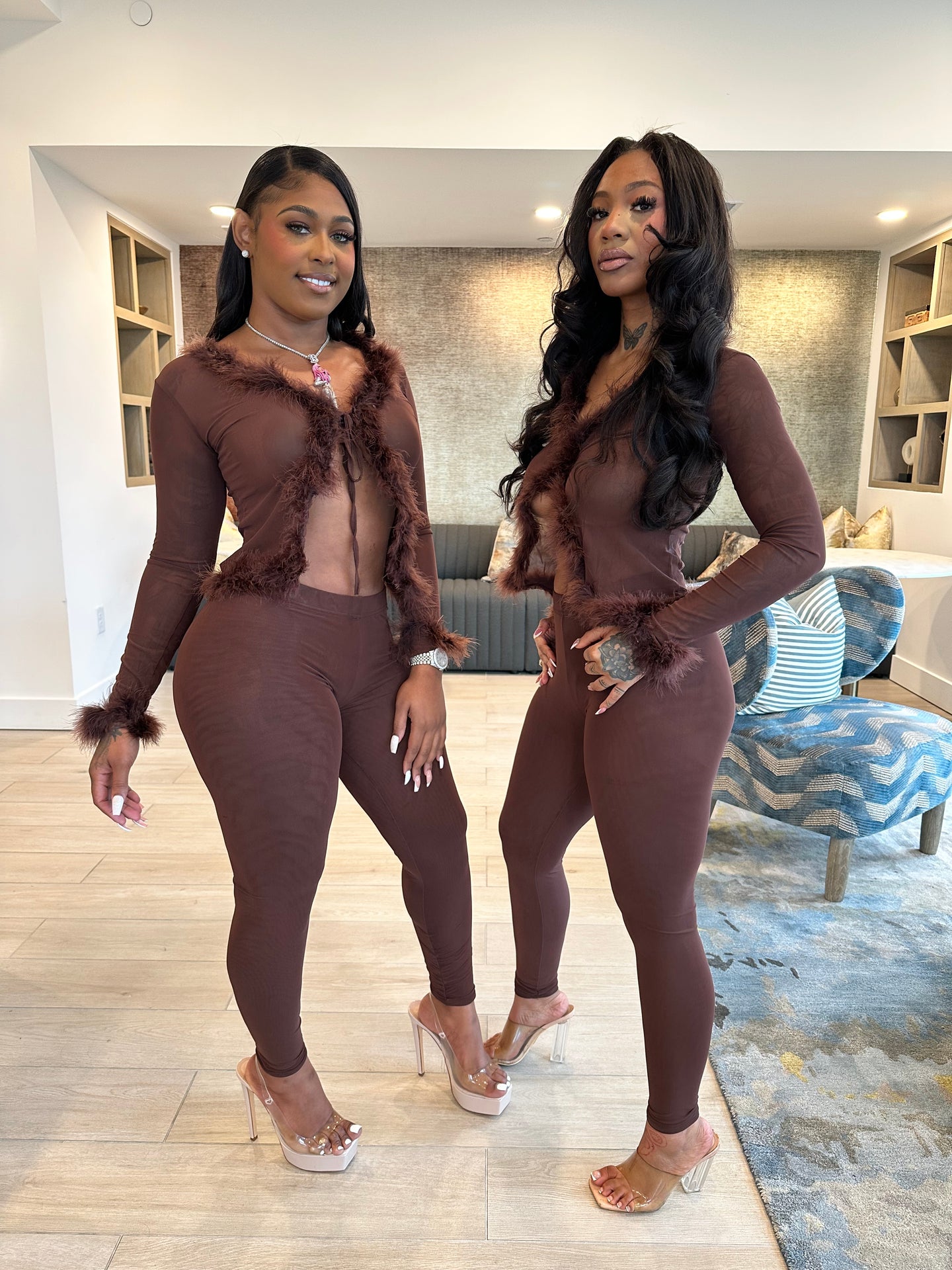 Feelin’ Myself Feather Legging Set- Mocha