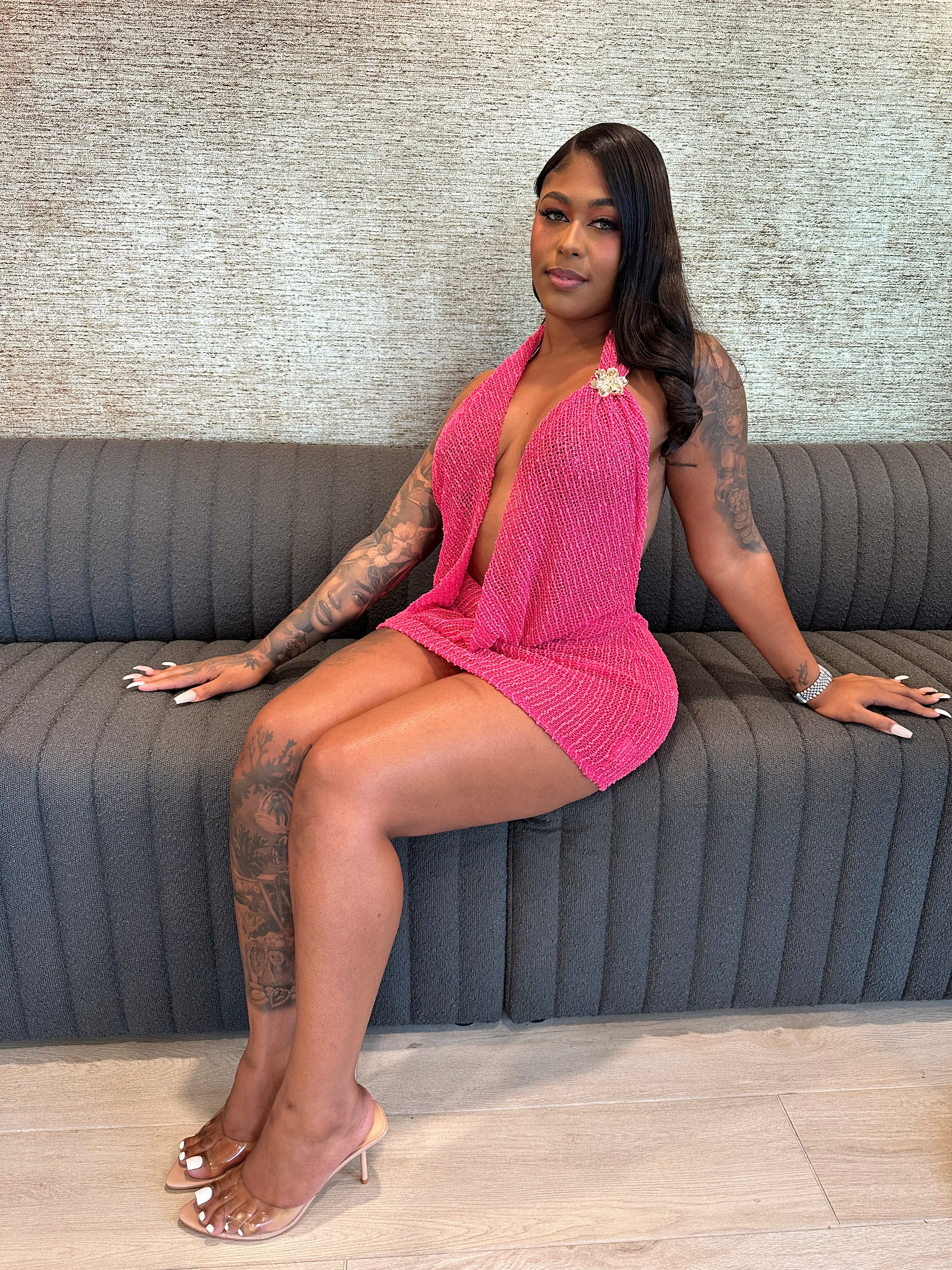 Goddess Glow Knit Halter Mini Dress – Pink & Champagne