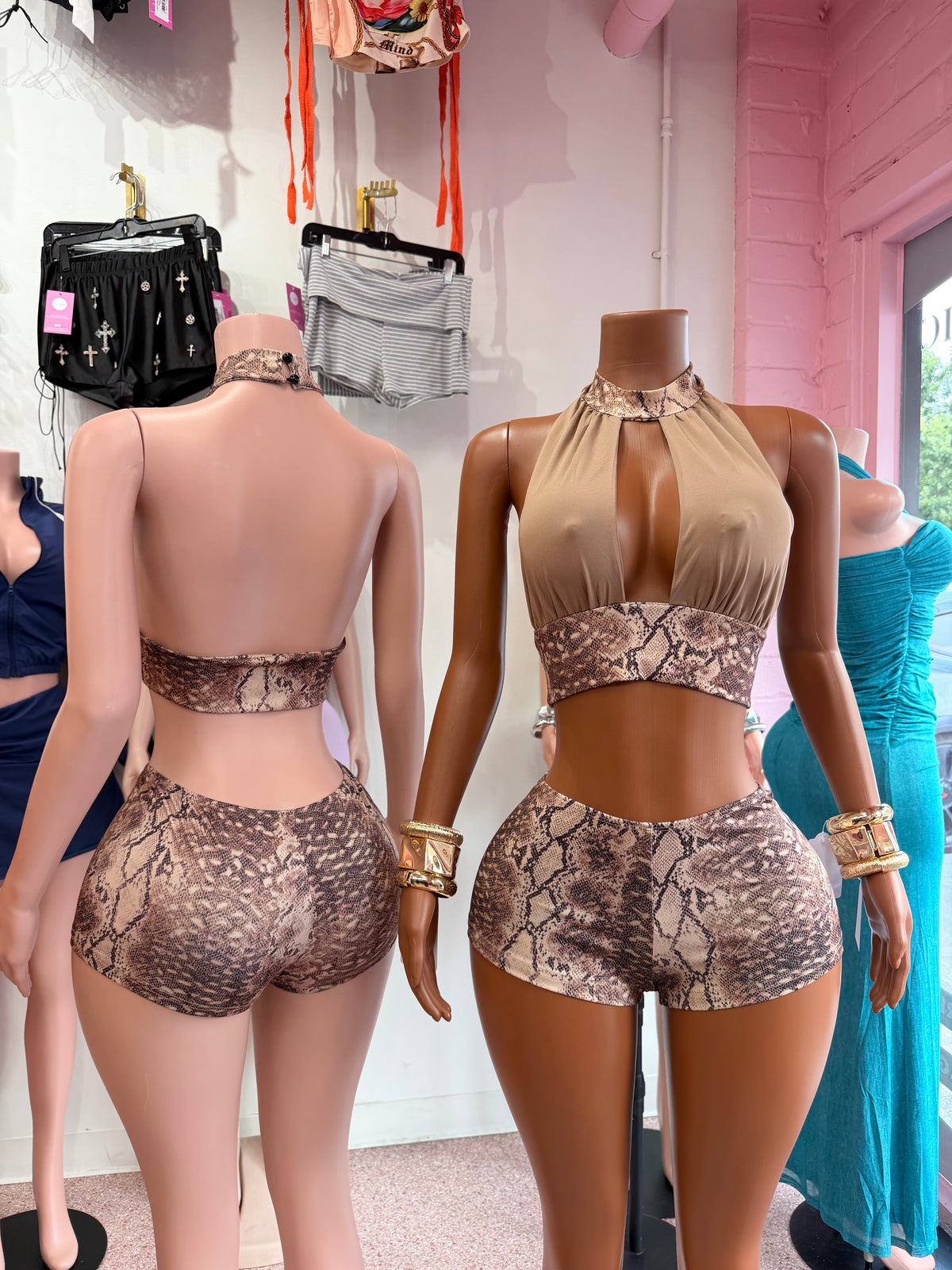 Venomous Intentions Short Set – Brown Multi