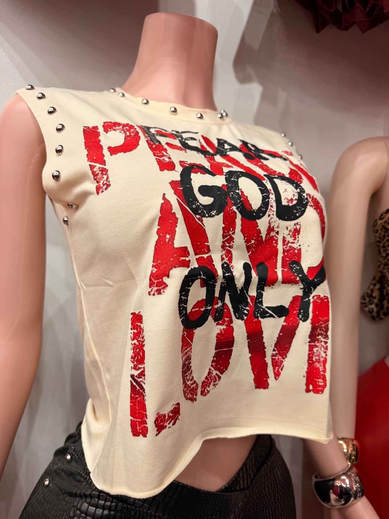 Fear Only God Graphic Top – Cream